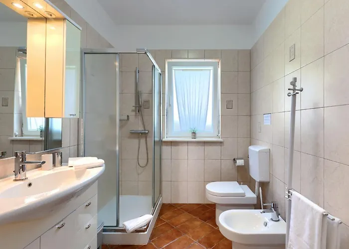 Dina By Interhome Semesterbostad Trget