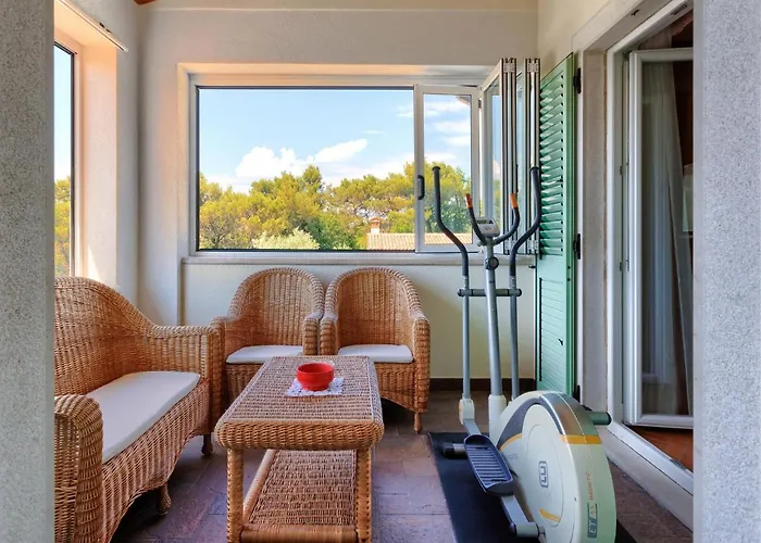 Dina By Interhome Semesterbostad *