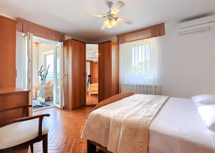 Dina By Interhome Trget