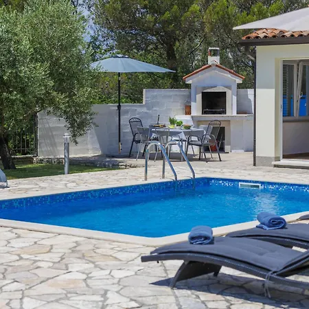 Apartment Oliva Verde By Interhome Trget